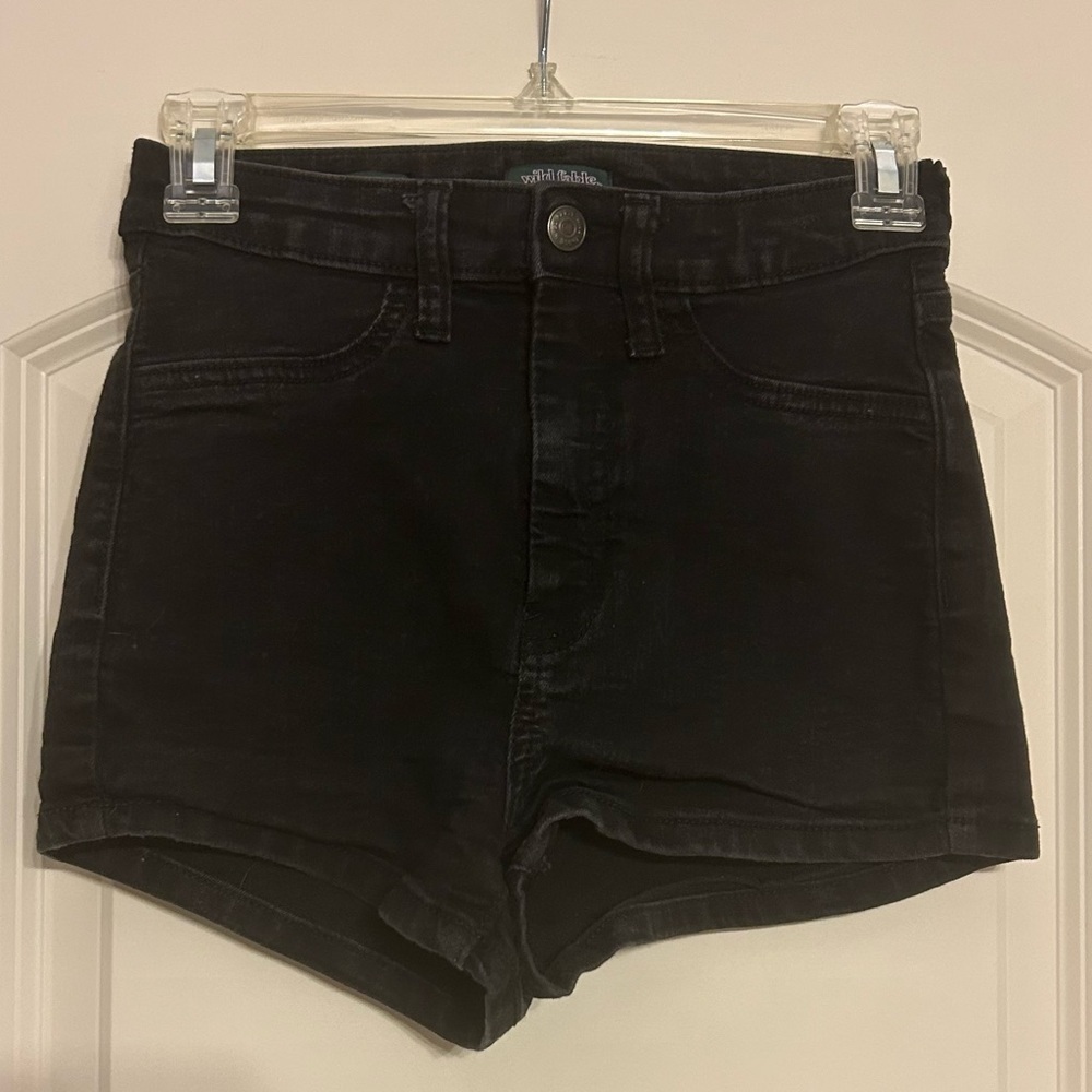 Black Jean shorts size 2/26R